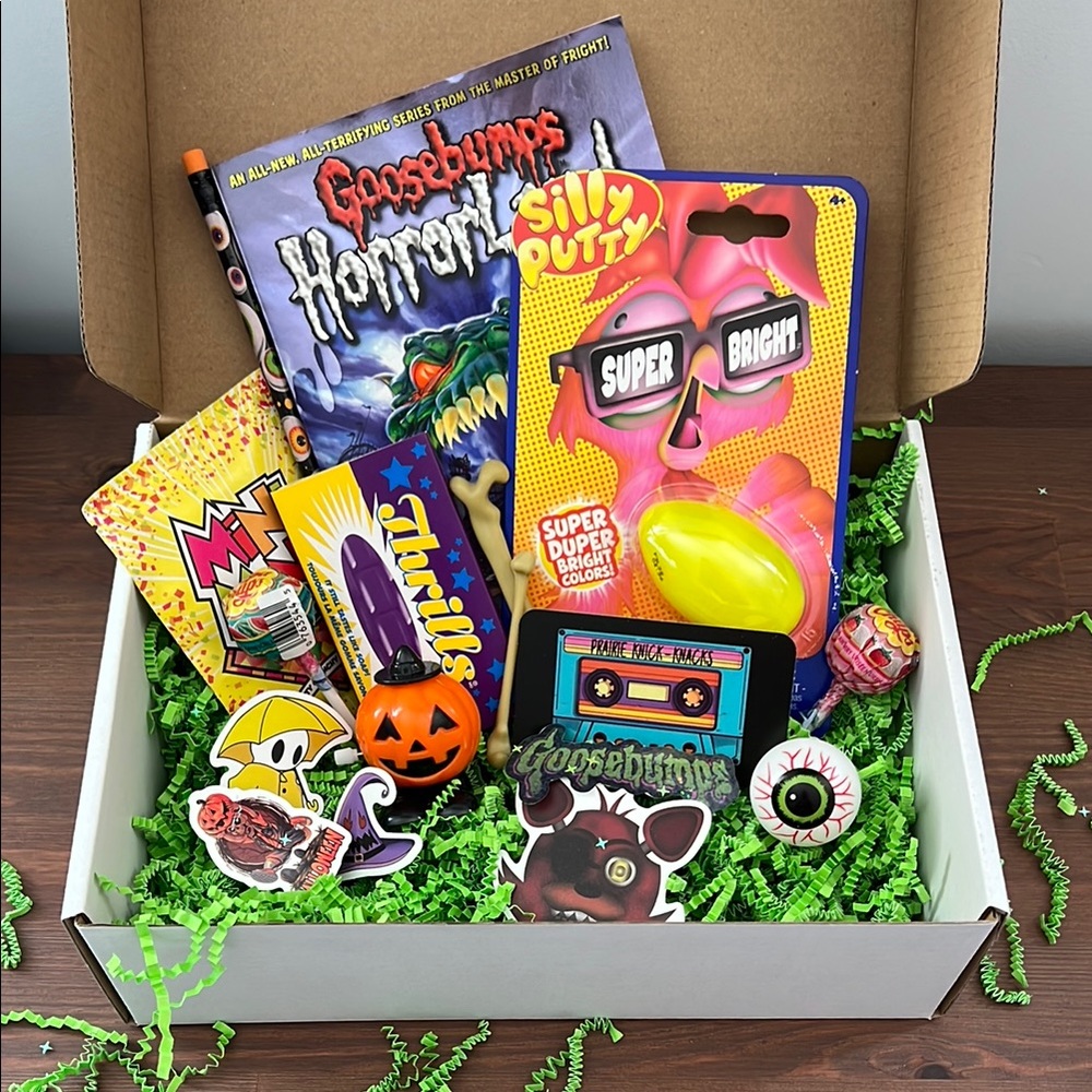 GOOSEBUMPS SPOOKY BOX! Box of Creepy fun GREAT Halloween gift! 🎃 👻 RETRO VINTAGE